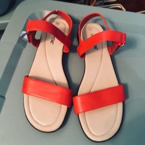 White stag sandals